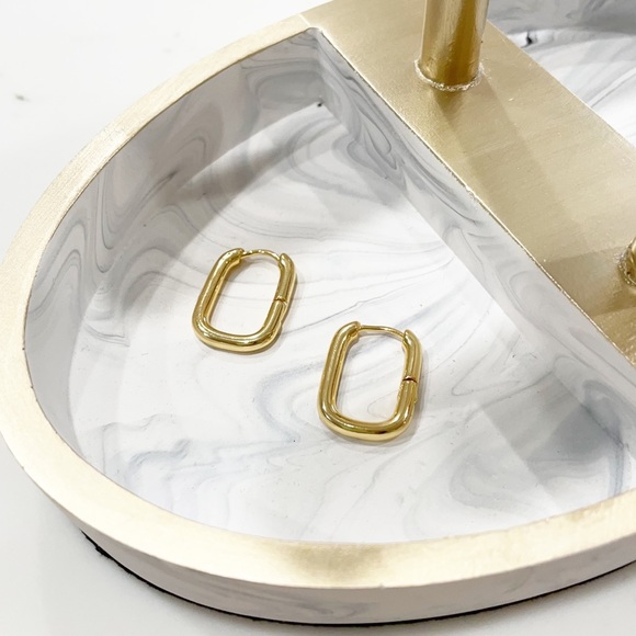 14k Gold Filled Rectangle Hoop Earrings - Picture 5 of 5